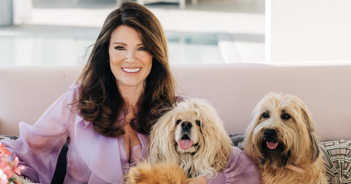 Girl “Totally Traumatized” After Lisa Vanderpump’s Rescue Offers Her Worms